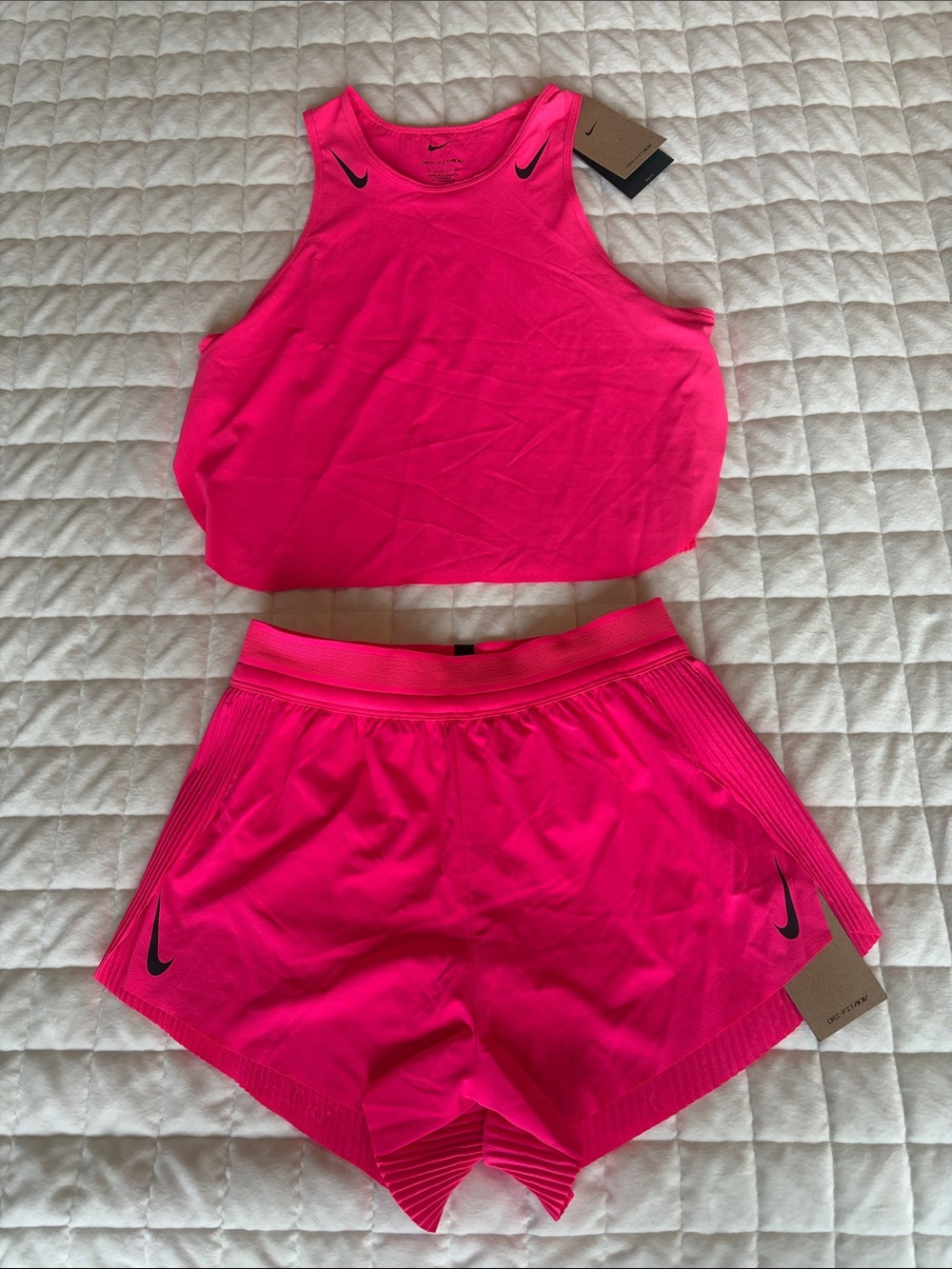 Women's Dri-FIT ADV Set - Cropped Tank Top & Shorts